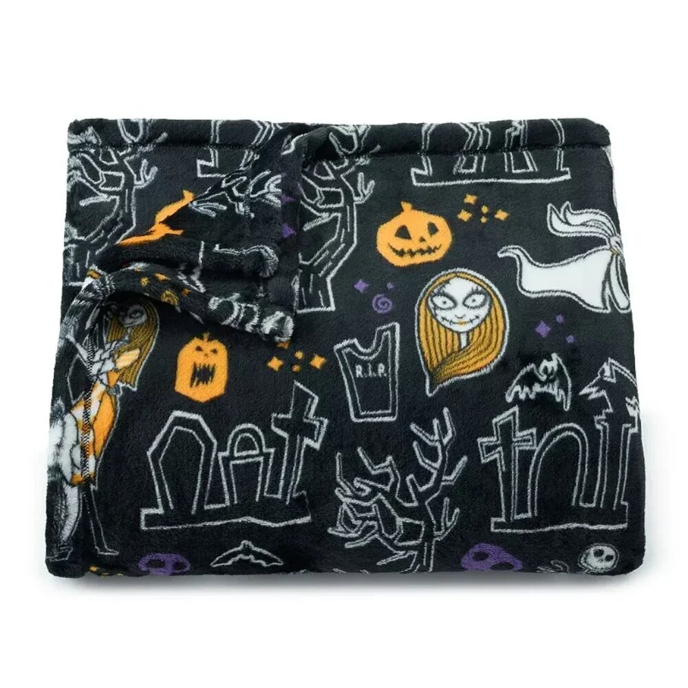 Disney's Oversized Supersoft Printed Plush Throw Nightmare before Christmas New